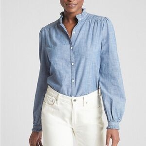 GAP Blue Button Down Chambray Shirt